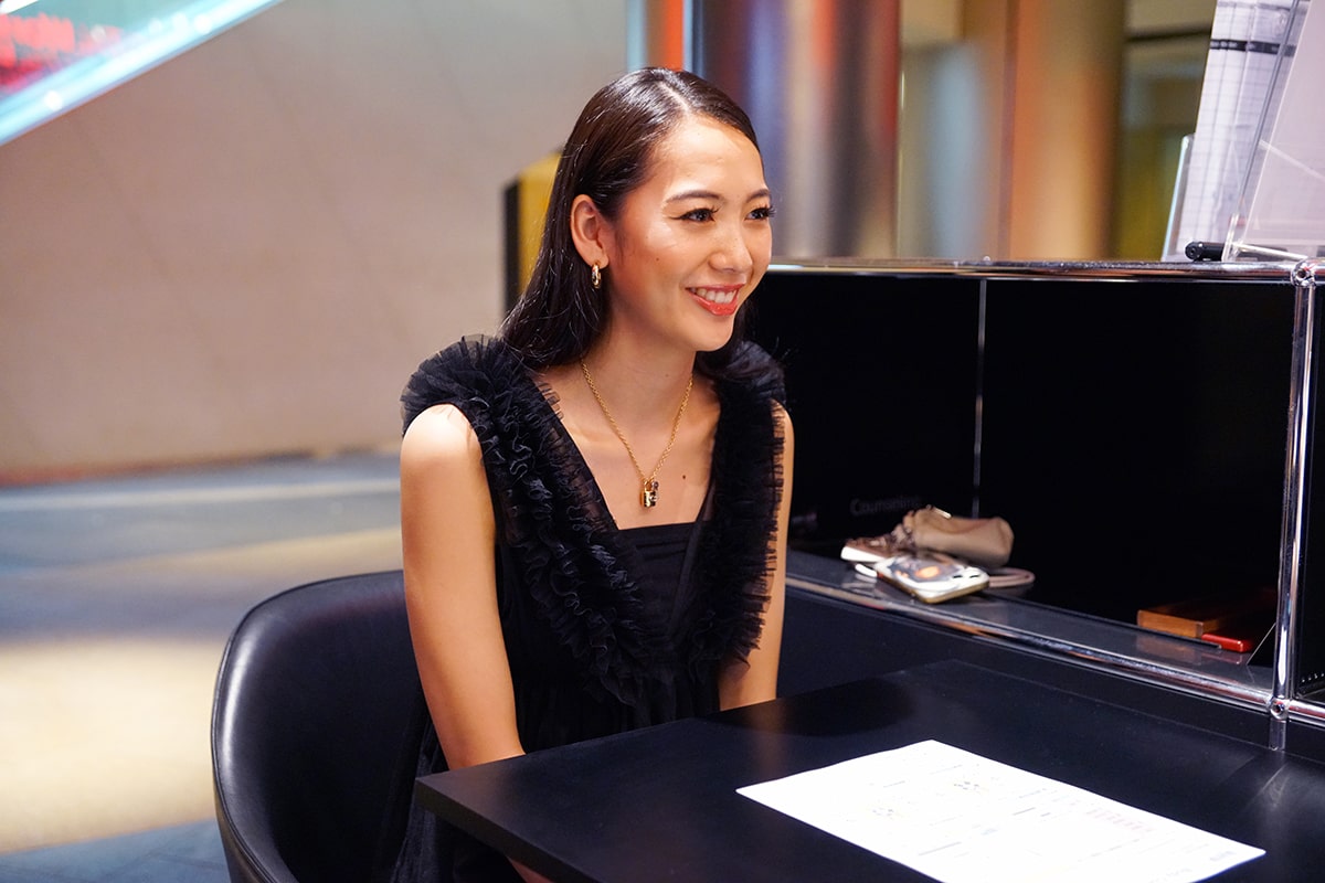 2025 ミス・ユニバース 日本代表の橋本佳央理さんのカウンセリング