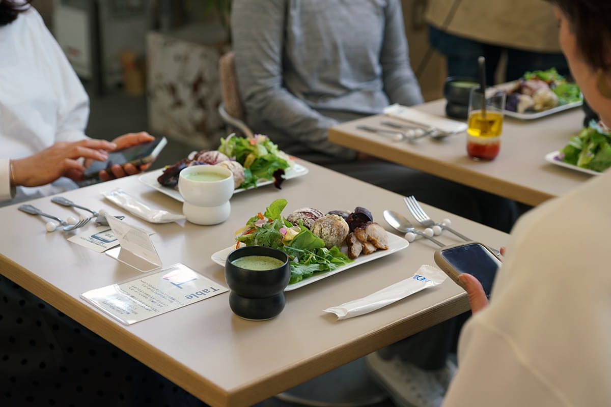 快眠を意識した特製ウェルネスブランチ